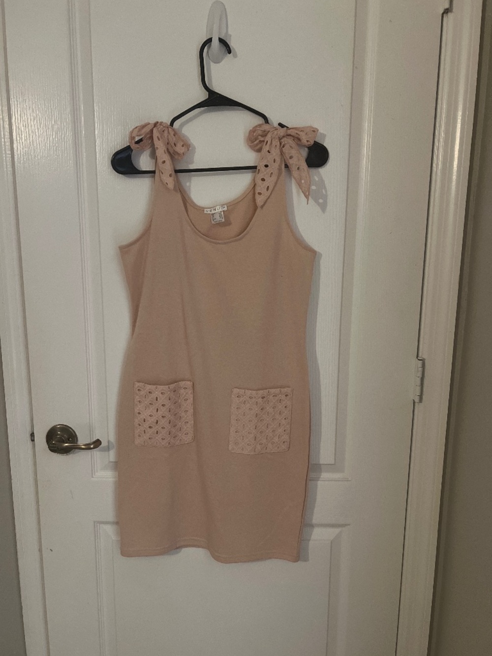 Venus light pink dress